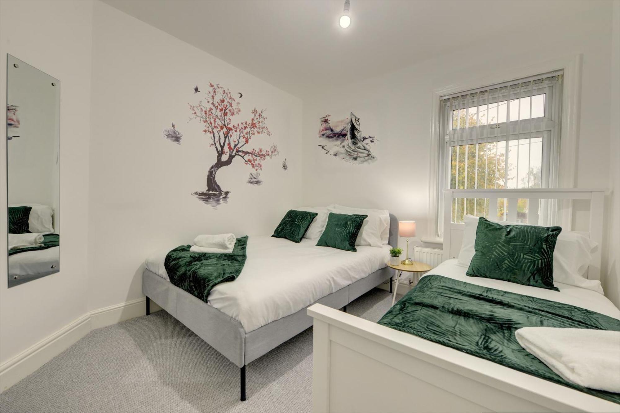 Stunning And Lovely 3 Bed House - Catch 22 Ковентрі Екстер'єр фото