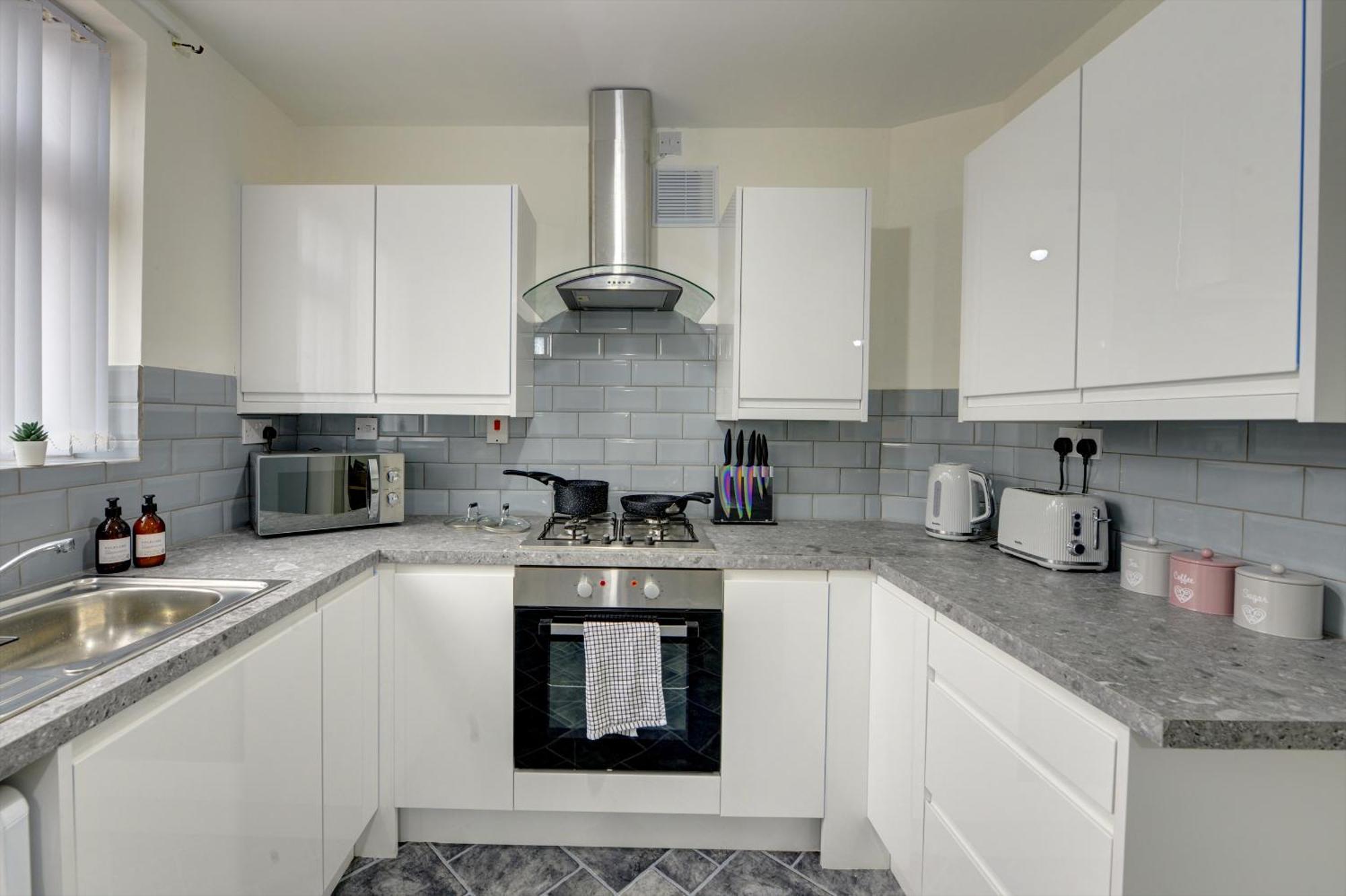 Stunning And Lovely 3 Bed House - Catch 22 Ковентрі Екстер'єр фото